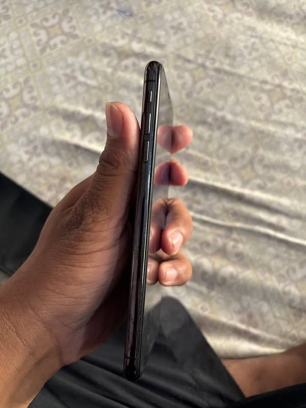 I phone xs max 64Gb Non PTA JV 8