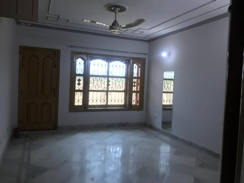 SUN FACING TRIPLE STORIES HOUSE AVAILABLE FOR SALE G-11/3 ISLAMABAD 8