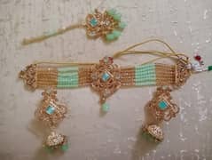 Imitation jewelry set Green color