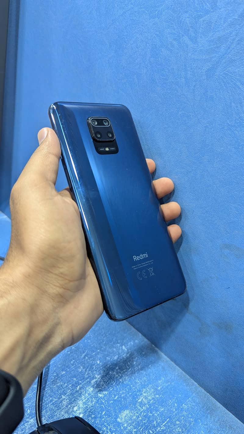 Redmi Note 9s 6gb 128gb with box and Charger 2