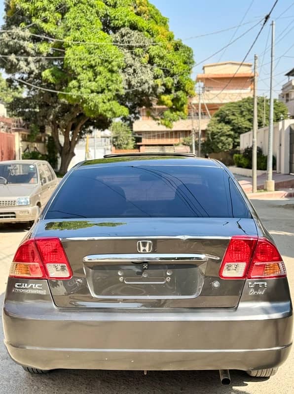 Honda Civic Prosmetic 2004 3