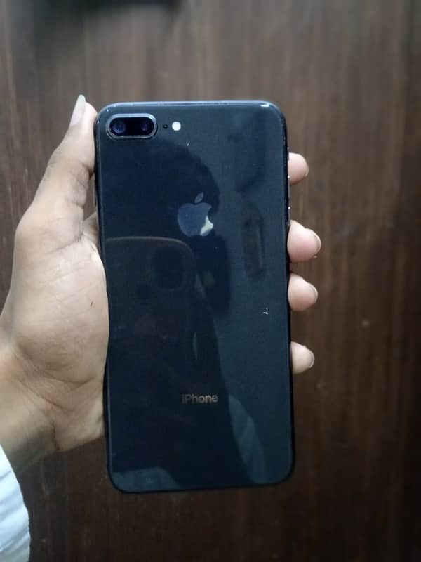 I phone 8 plus 64gp non pta fratey unlock all ok phone ha 0