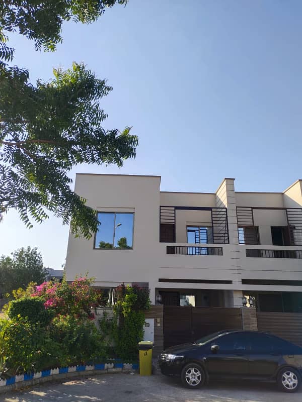 Ali Block corner luxury villa available for sell in Bahria Town Karachi 0