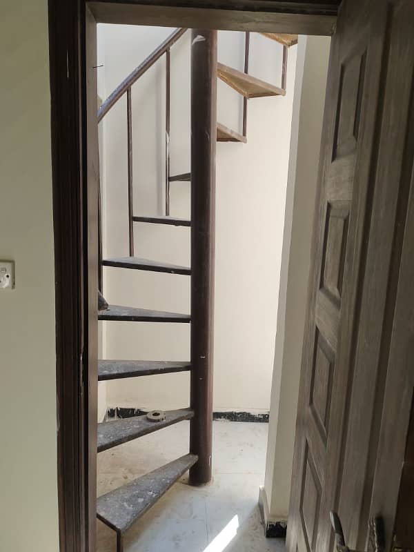 Ali Block corner luxury villa available for sell in Bahria Town Karachi 25