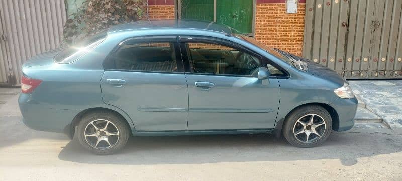 Honda City IDSI 2005 12