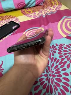 iphone 11 pro 256 PTA