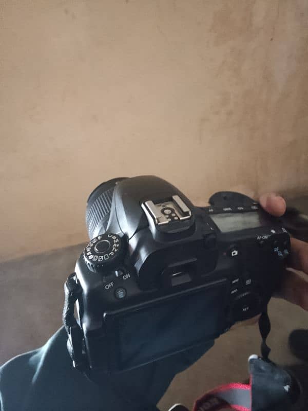 CANON 60D 1