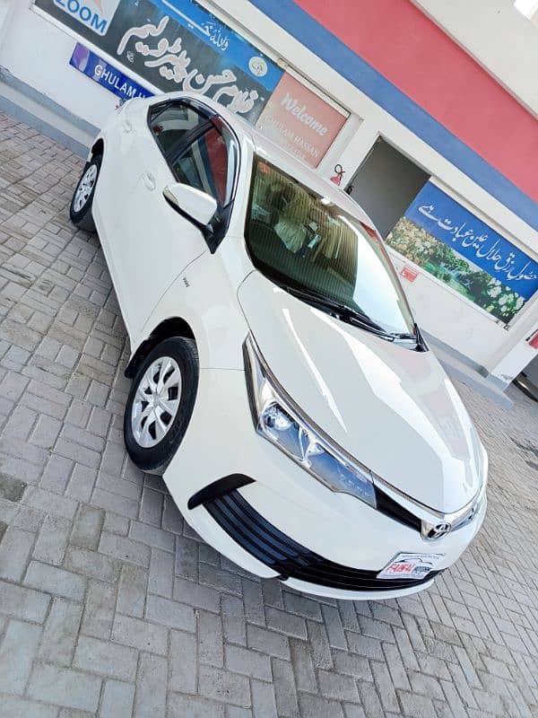 Toyota Corolla GLI 2017 New Shape 2