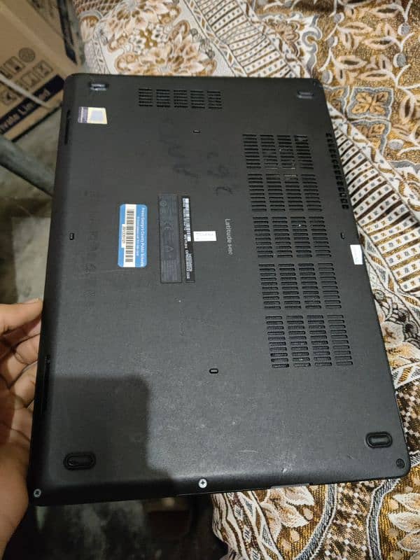 Laptop Dell i5 8gen 3