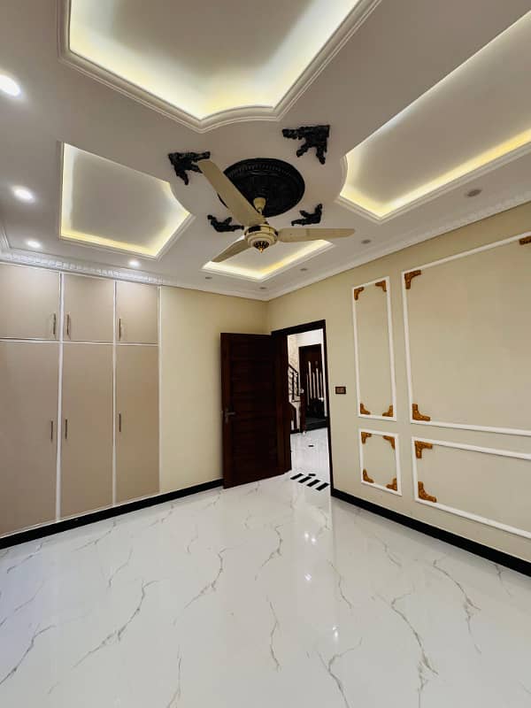 3 Years Instalment Base Luxury Brand New House In Park View City Lahore 11