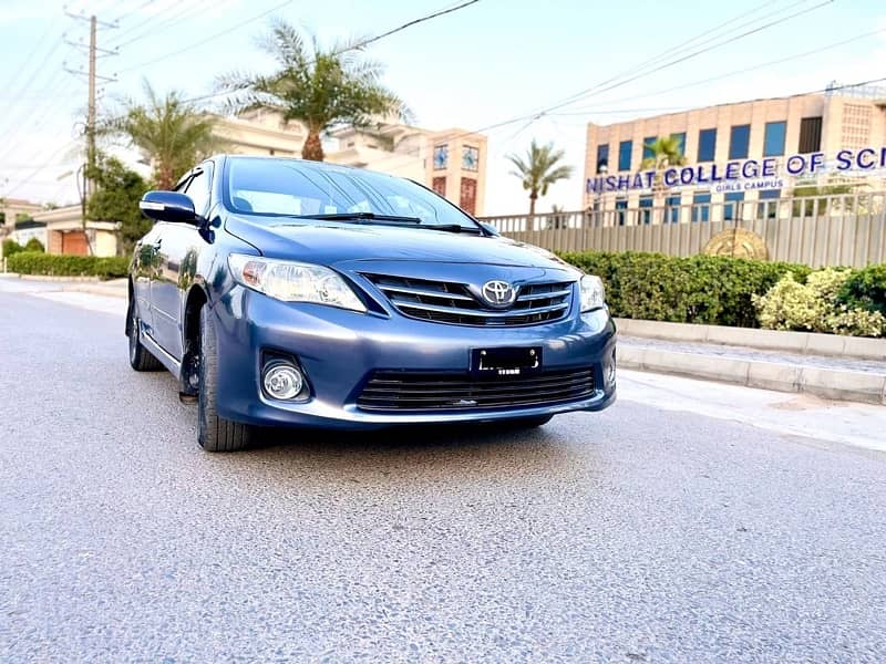 Toyota Corolla Altis 2011 11