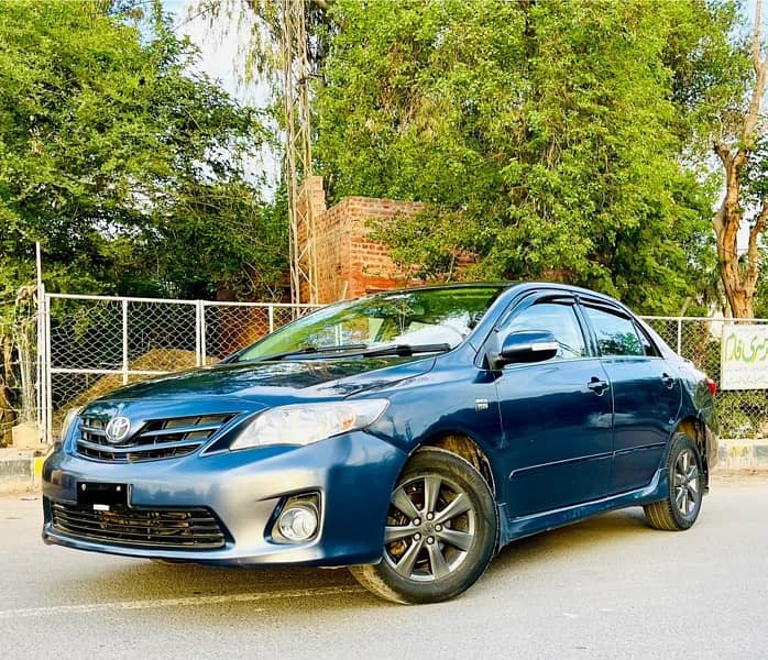 Toyota Corolla Altis 2011 13