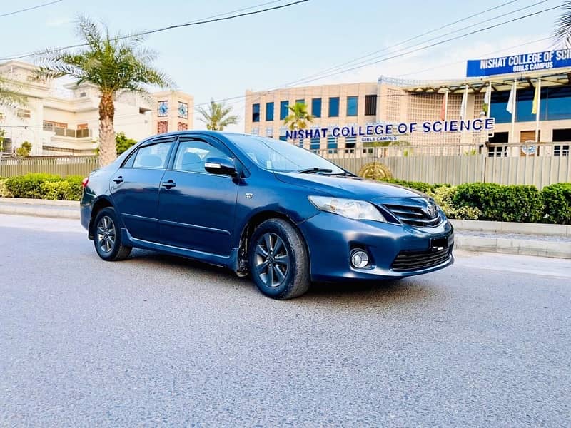 Toyota Corolla Altis 2011 14