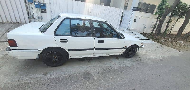 Honda Civic EXi 1988 5