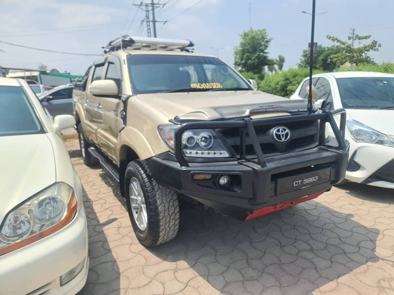 Toyota Hilux 2011 Vigo 1