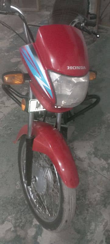 Honda Pridor 100cc Red colour 0