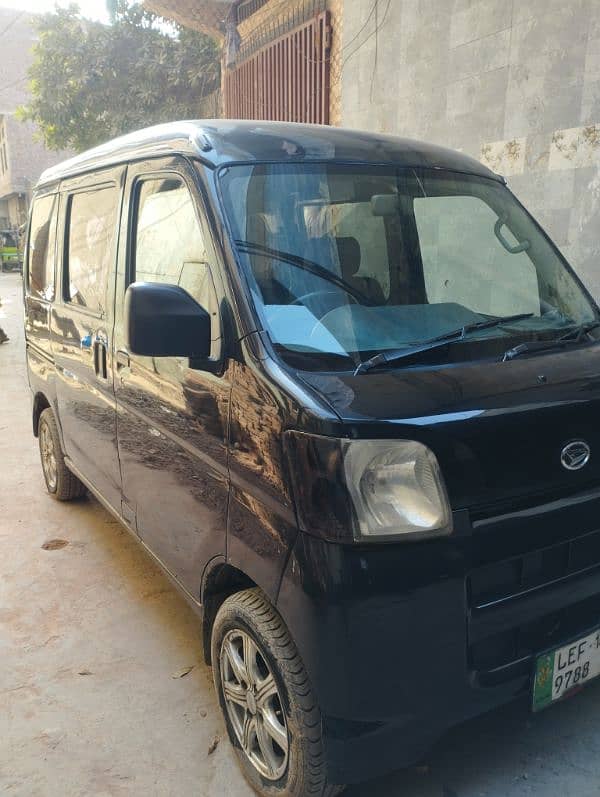 Daihatsu Hijet 2014 1