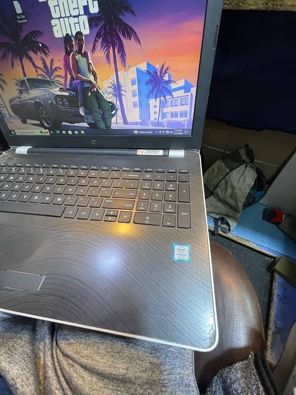 Hp Notebooks 250g6 core:i3 6th generation 4