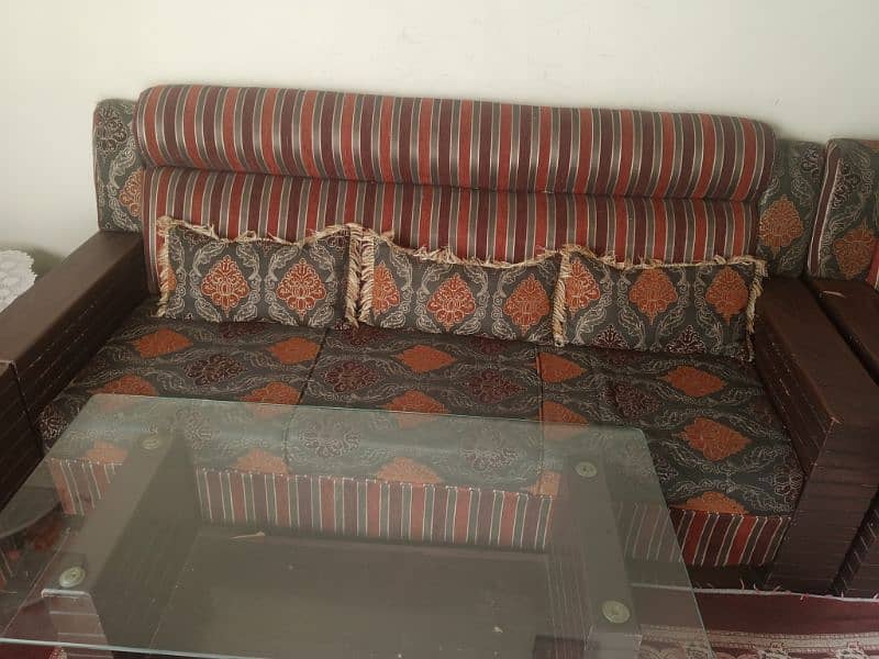 5 seater sofa set. 2