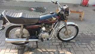 Honda CG 125 ( Model 2017 ) good conition