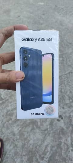 Samsung A25 5g box open