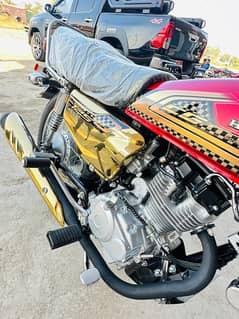 Honda CG 125 Special edition Red and Golden