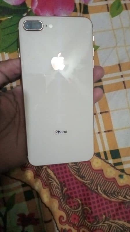 iPhone 8plus 64gb 3