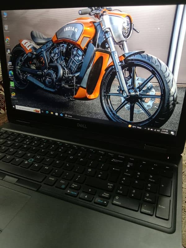 urgent sell dell 5590 Ci5 8thGen  16g 256 gb ssd 0