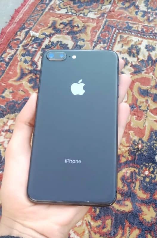 I phone 8 plus 4