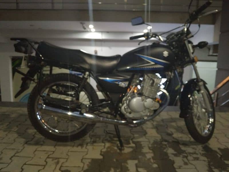 Suzuki 150cc bike / suzuki motor cycle 0