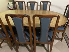 Dining Table & Chairs