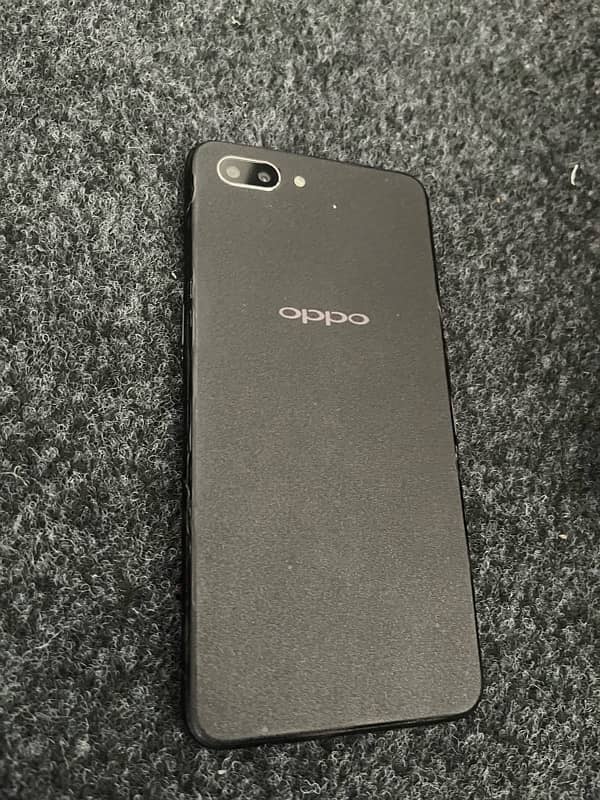 Oppo A3s 0