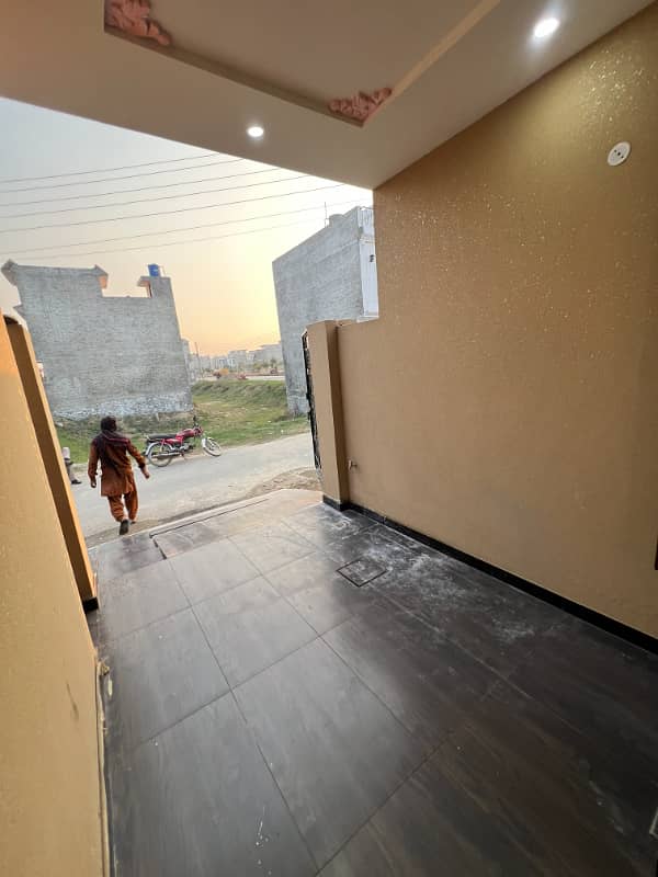 3 marla brand new corner house for sale, AL Hafeez garden phase 5 main canal road Lahore 11