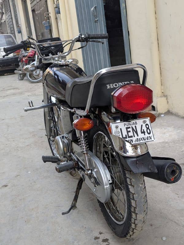 Honda 125 16 Model 4