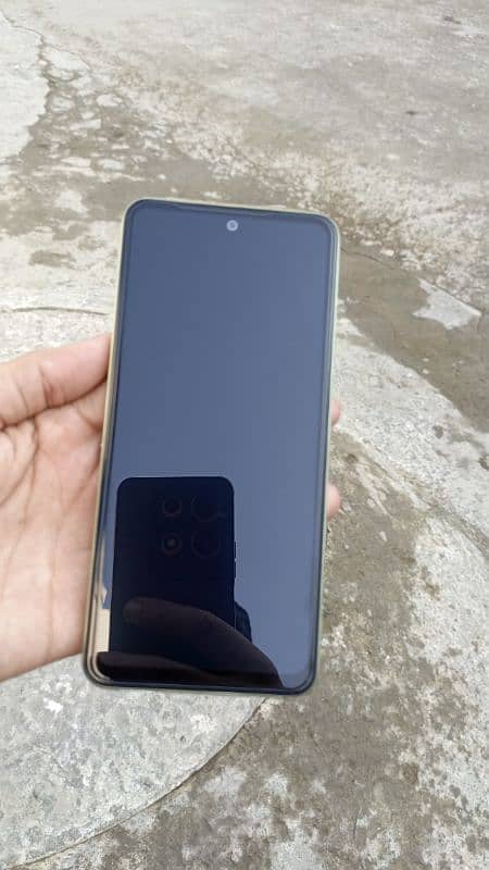 vivo y. 100  demand 65000 1