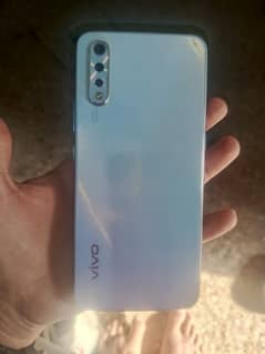 Vivo S1