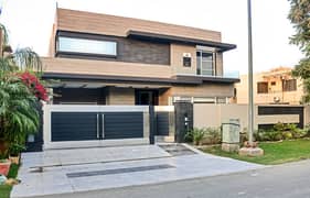 1 Kanal Luxury Spanish design Slightly Used House For RENT In DHA Phase 5 Lahore. Prime Location near to park / jalal sons