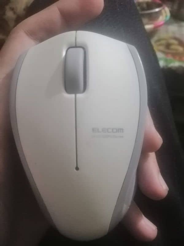 Elecom Wireless Mouse - Long battery - Best condition in sale 0