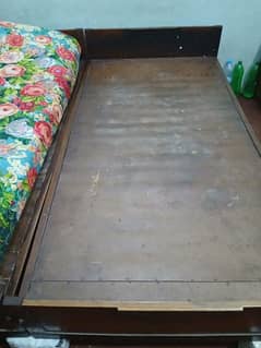 old single bed for sell