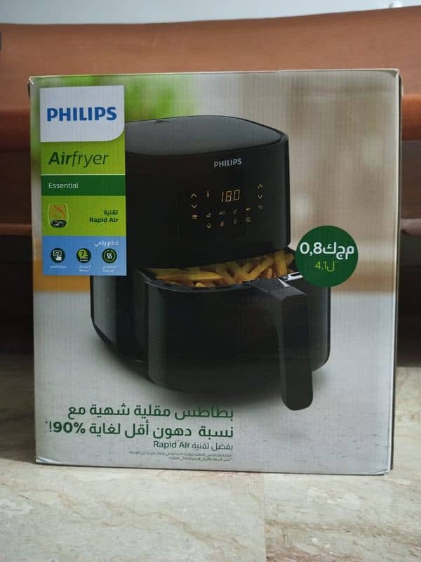 (Brand New) Philips Essential Air Fryer, 4.1 Liter, Black, HD9252/90 0