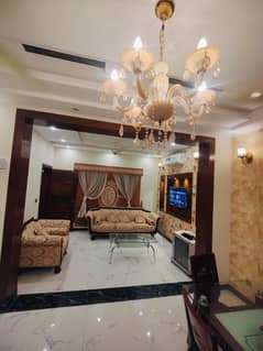 Per Day, Weekly & Monthly Basis 5 Marla Luxury Furnished Lower Portion for Rent in Jinnah Block, Bahria Town Lahore