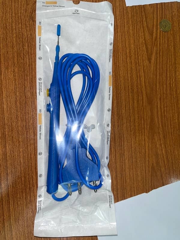 ERMC - Disposable Hand Control Diathermy ESU Pencil 1