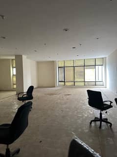 1800 Square Feet Office Available For Rent At Main Boulevard Gulberg