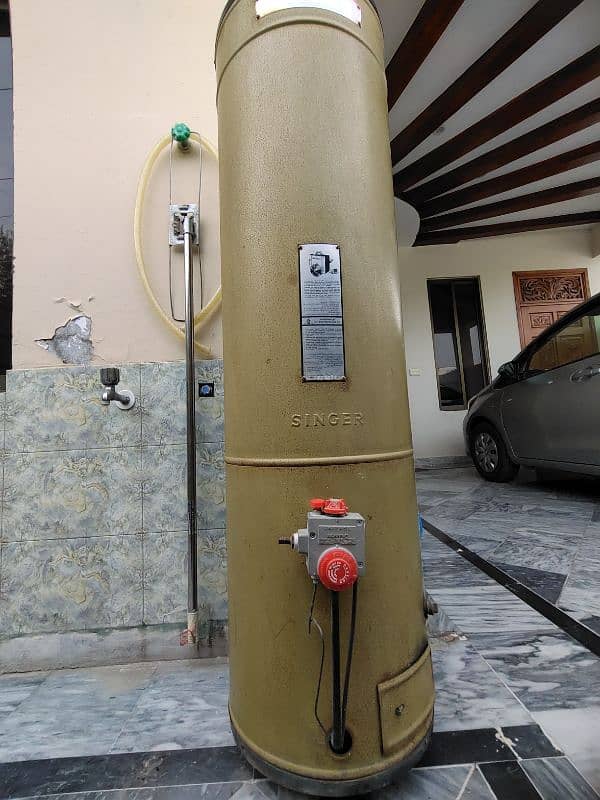 Singer 35 gallon geyser for sale 0