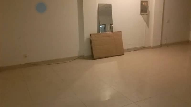 4 Marla 3rd Floor Office With Elevtaor For Rent In DHA Phase 6 Main Boulevard, Lahore. 1