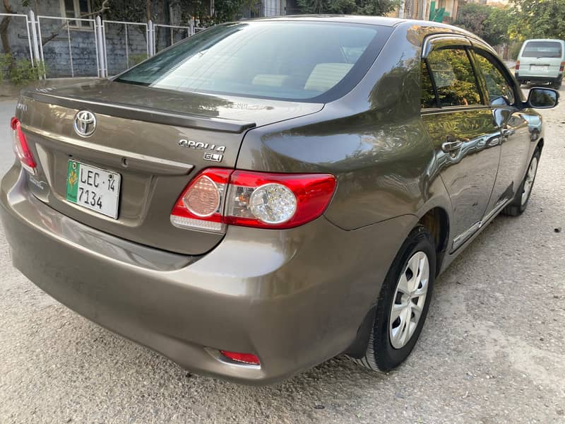 Toyota Corolla GLI 2014 6