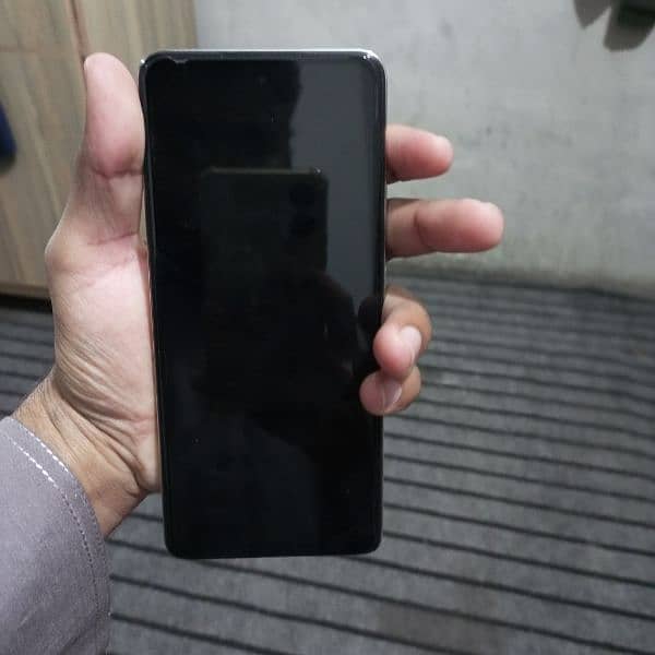 INFINIX HOT 40 PRO 1