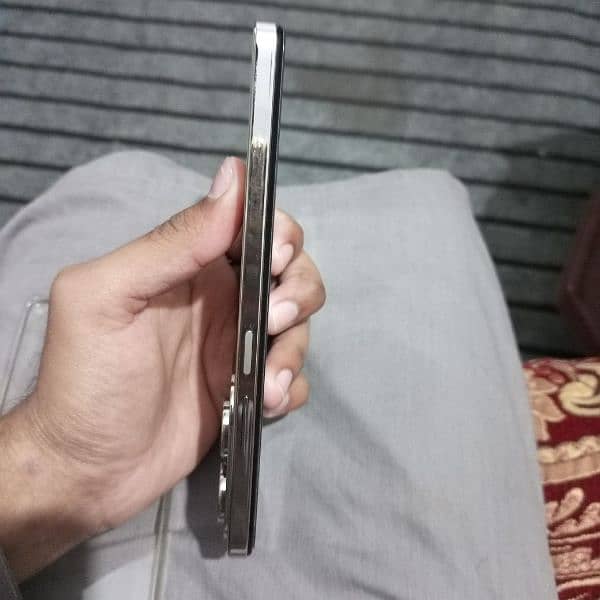 INFINIX HOT 40 PRO 5