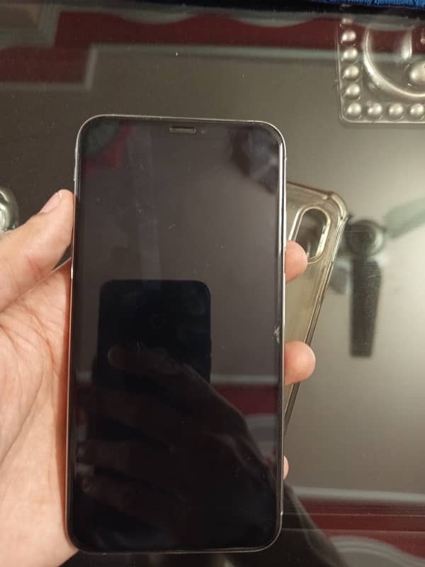 IPhone XS Max 64gb PTA Approved 0