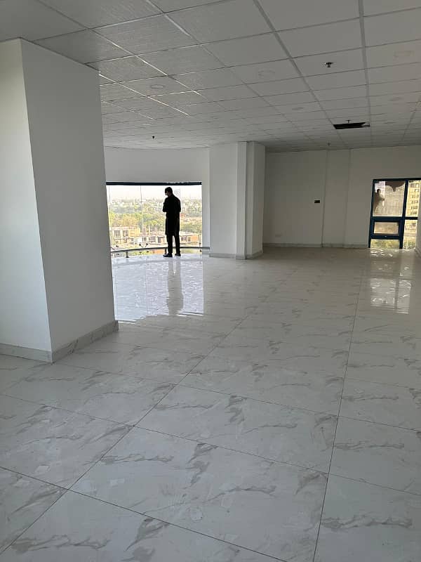 Office Available For Rent At Main Boulvard Gulberg New Buidling 26